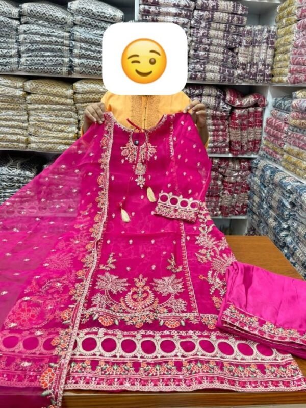 Embroidery 3pices